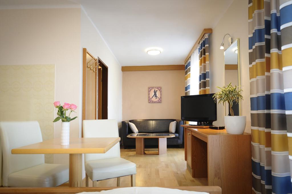 Weststeirischer Hof Bad Gams Ngoại thất bức ảnh